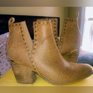 Women's Taupe Textured Ankle Boot with Stud Detail